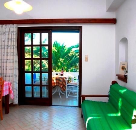 Kalives Apartments Kalyves Ruang foto